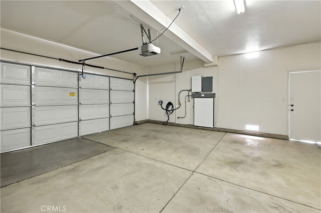 14510 Spyglass Cir, Chowchilla, CA 93610