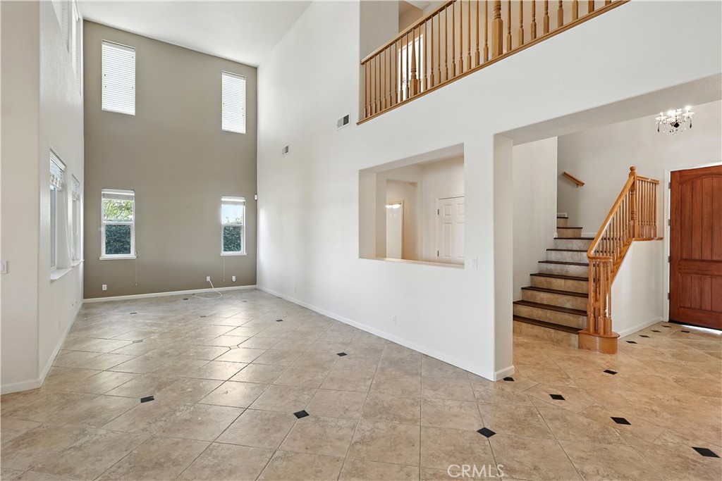 14510 Spyglass Cir, Chowchilla, CA 93610