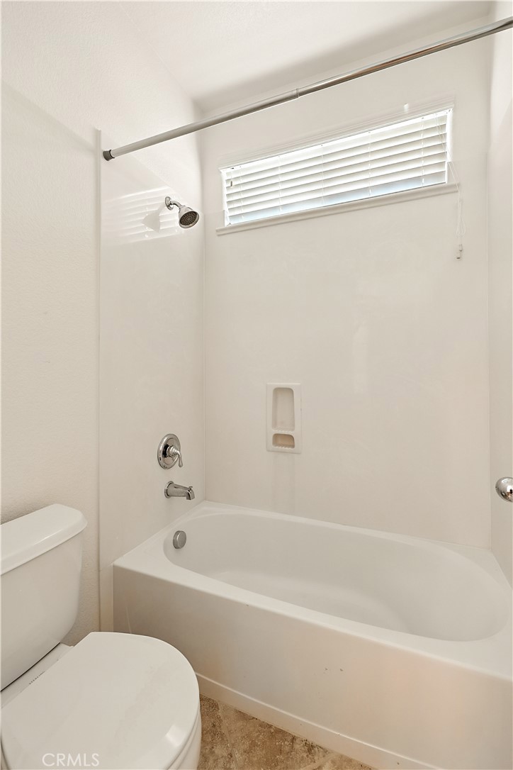 14510 Spyglass Cir, Chowchilla, CA 93610