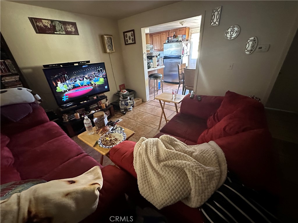 1105 Orange Ave, Chowchilla, CA 93610