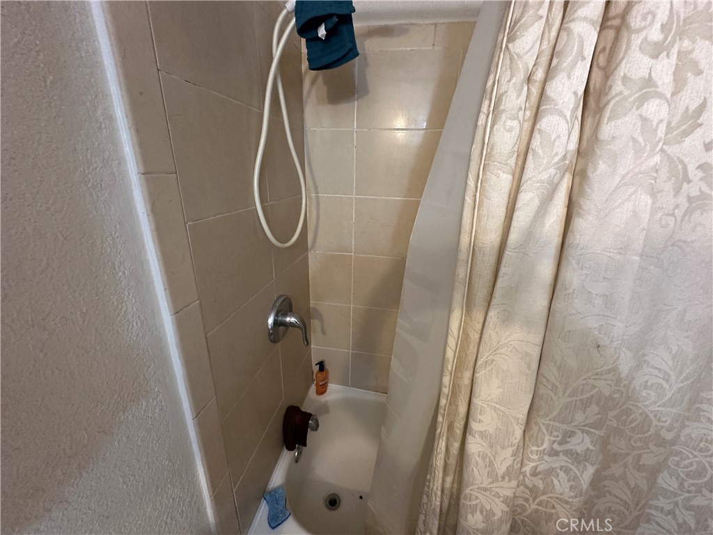 1105 Orange Ave, Chowchilla, CA 93610