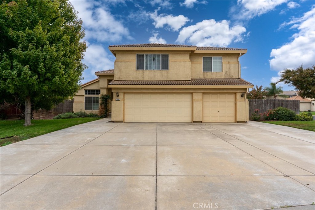 11007 Malibu, Chowchilla, CA 93610