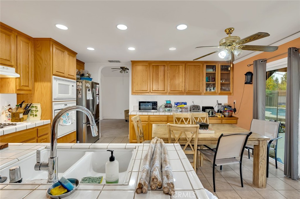 11007 Malibu, Chowchilla, CA 93610