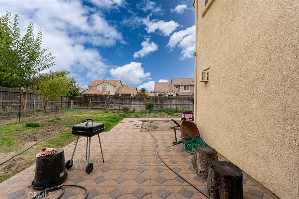 11007 Malibu, Chowchilla, CA 93610