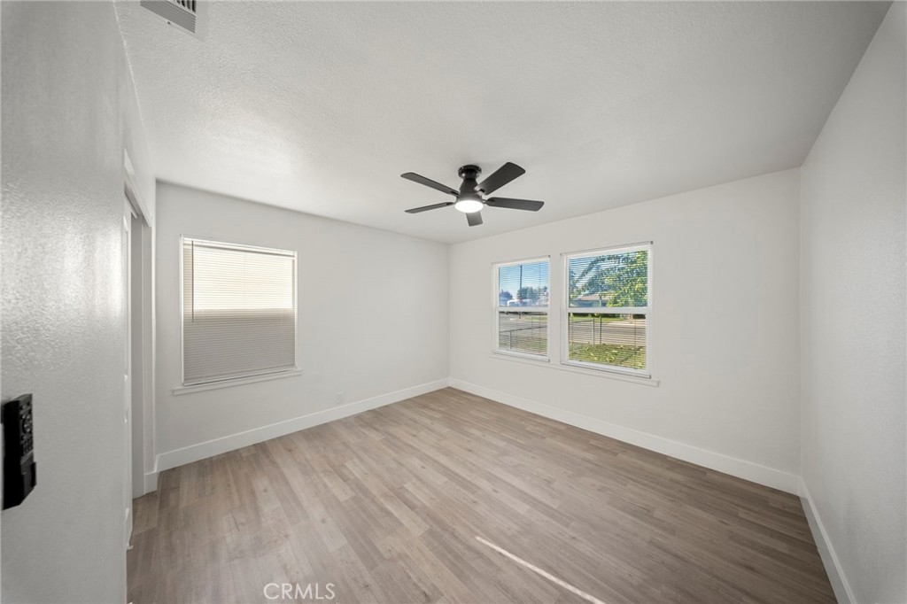 1017 Kings Ave, Chowchilla, CA 93610