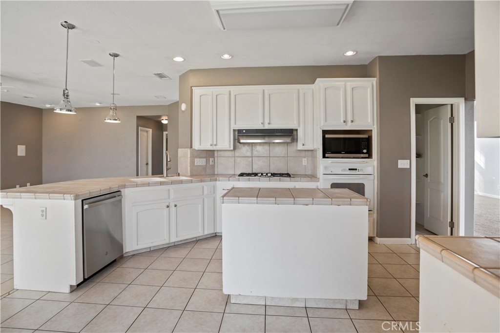 4110 Bella Vista, Chowchilla, CA 93610