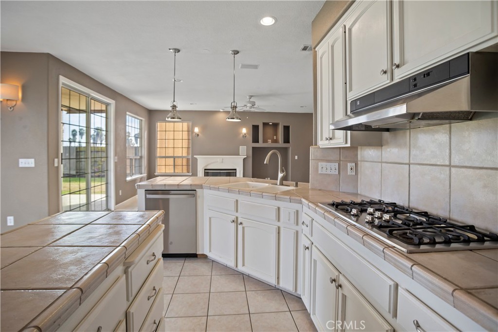 4110 Bella Vista, Chowchilla, CA 93610