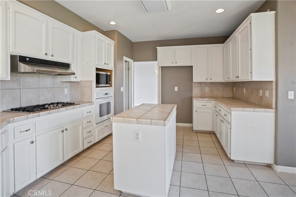 4110 Bella Vista, Chowchilla, CA 93610