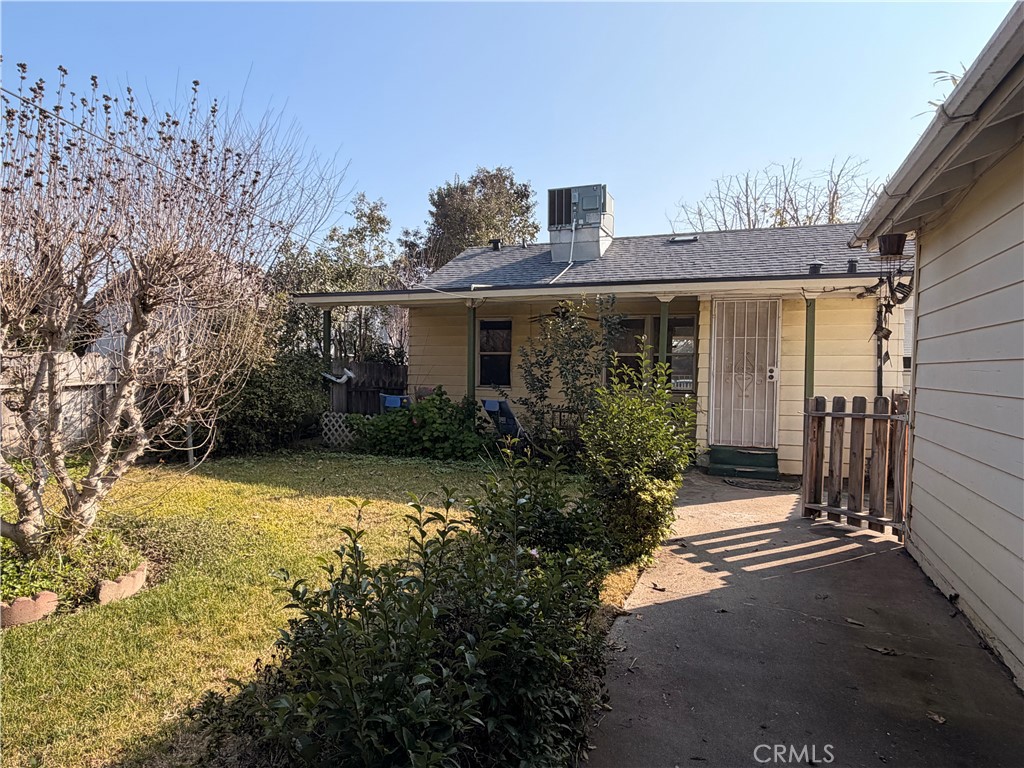 1116 Sonoma, Chowchilla, CA 93610