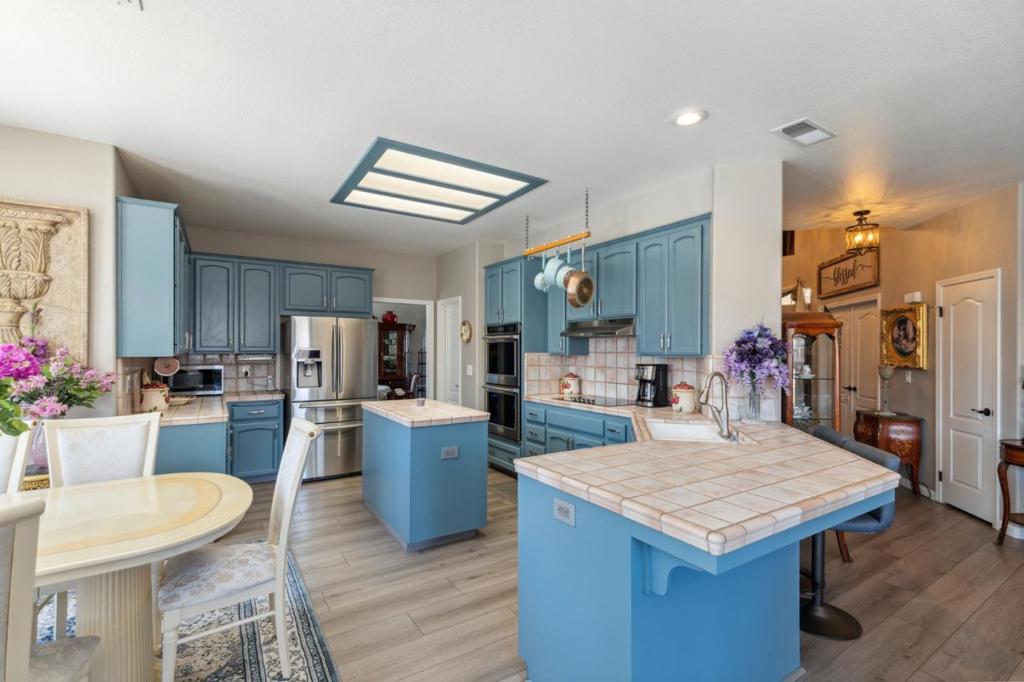 7355 Edgewater St, Chowchilla, CA 93610