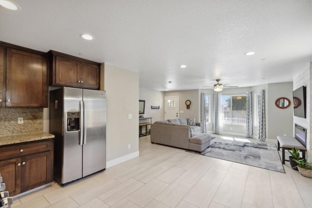 22356 Arnott Dr, Chowchilla, CA 93610