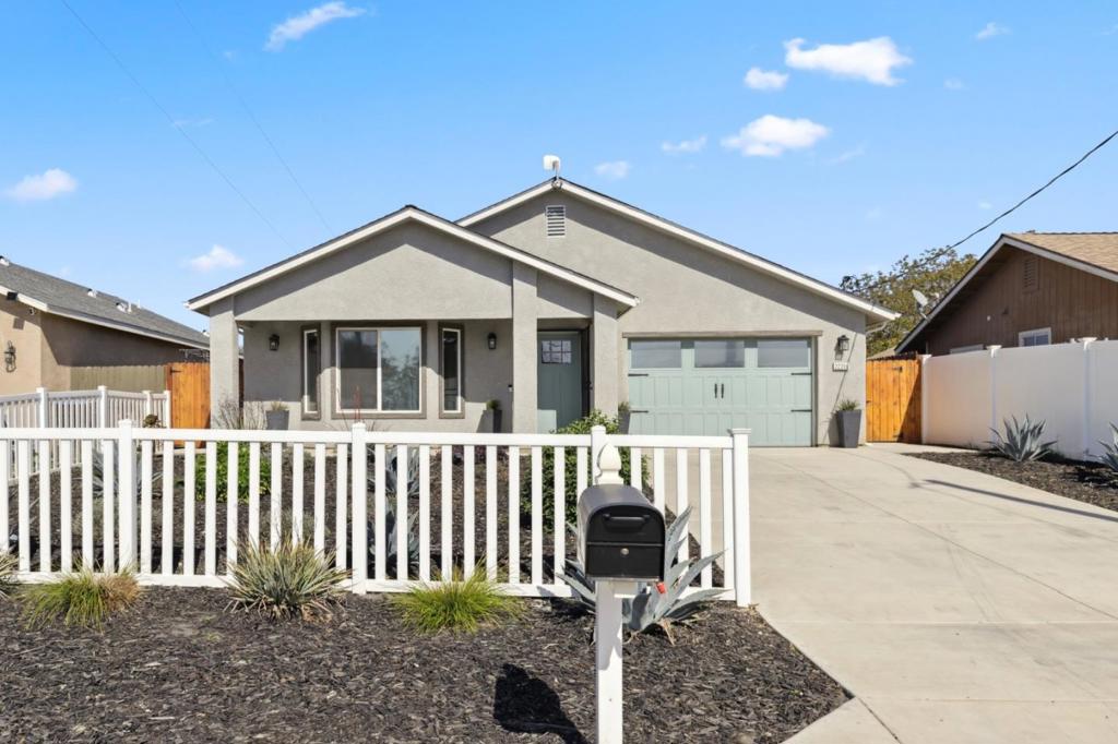 22356 Arnott Dr, Chowchilla, CA 93610