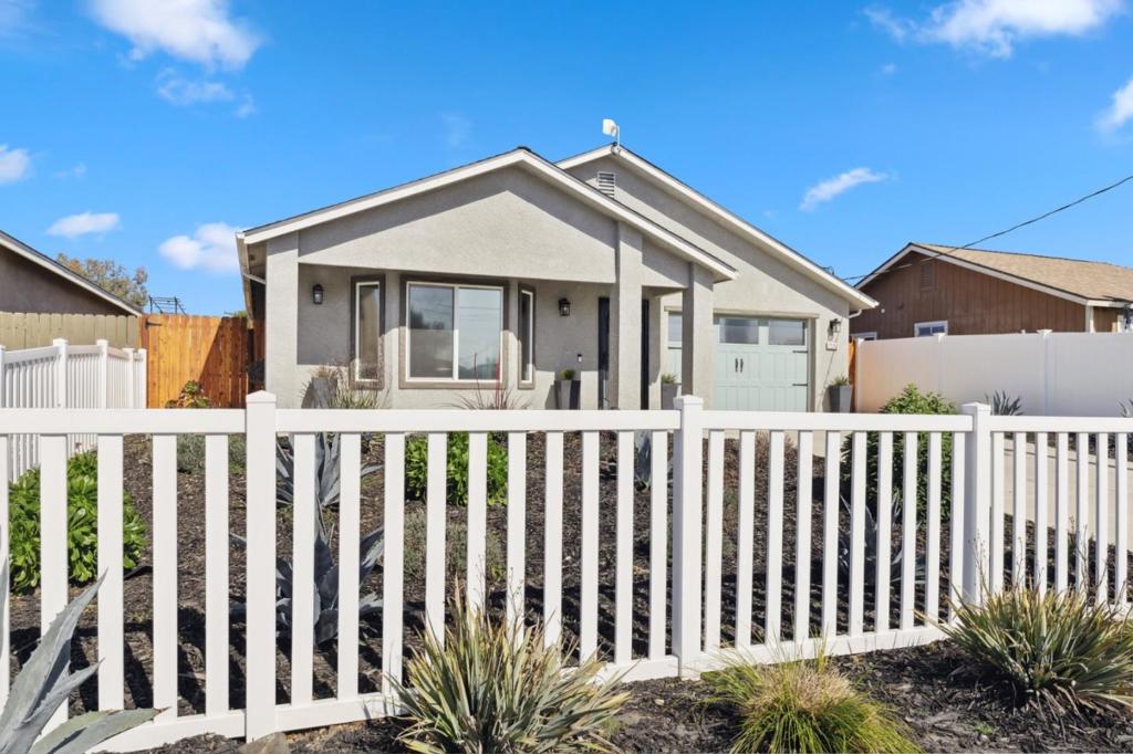 22356 Arnott Dr, Chowchilla, CA 93610