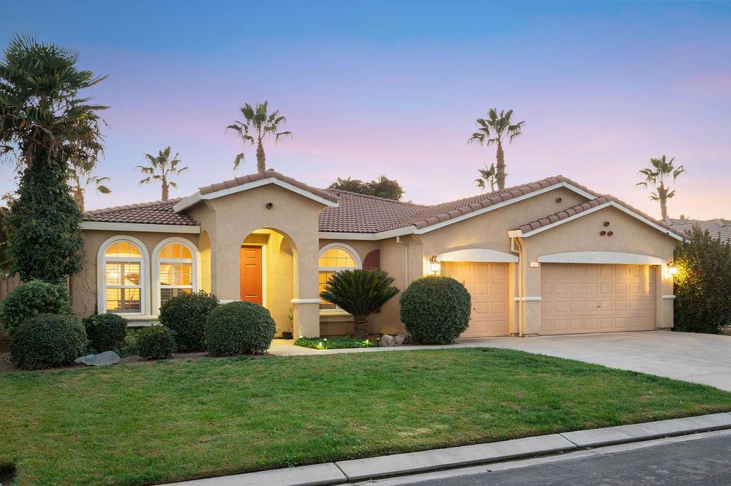 11447 Mirage Dr, Chowchilla, CA 93610