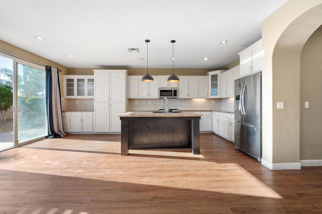 11447 Mirage Dr, Chowchilla, CA 93610