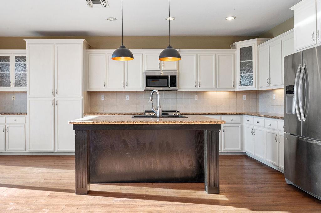 11447 Mirage Dr, Chowchilla, CA 93610