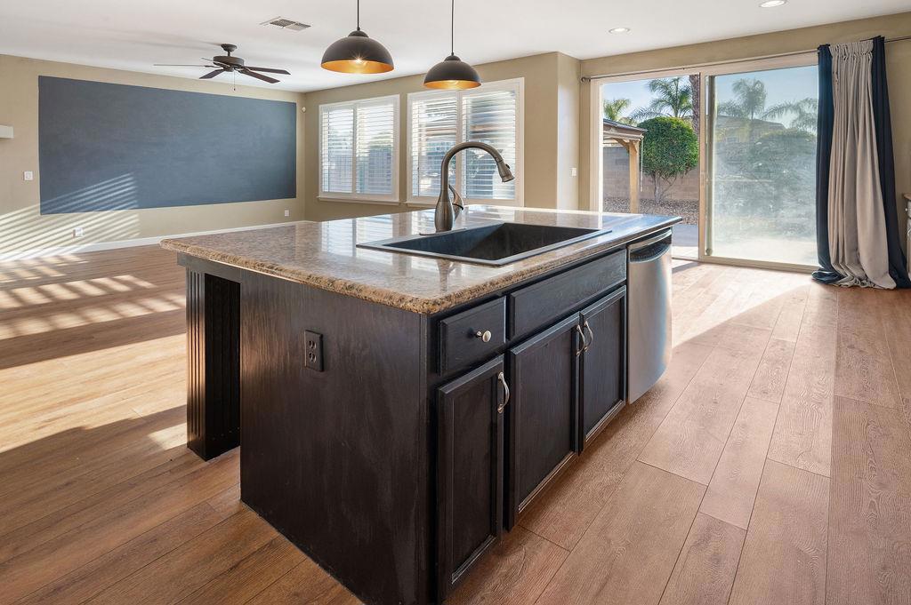 11447 Mirage Dr, Chowchilla, CA 93610