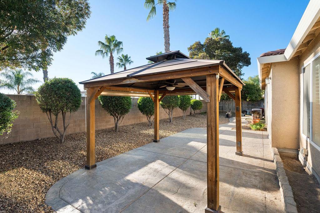 11447 Mirage Dr, Chowchilla, CA 93610