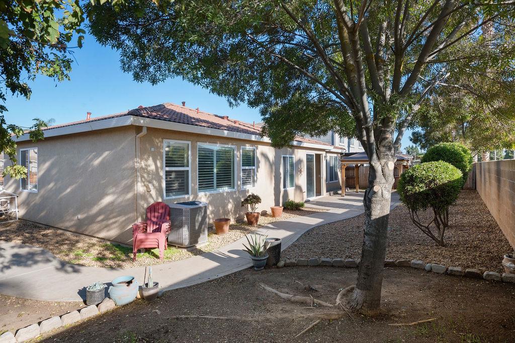 11447 Mirage Dr, Chowchilla, CA 93610