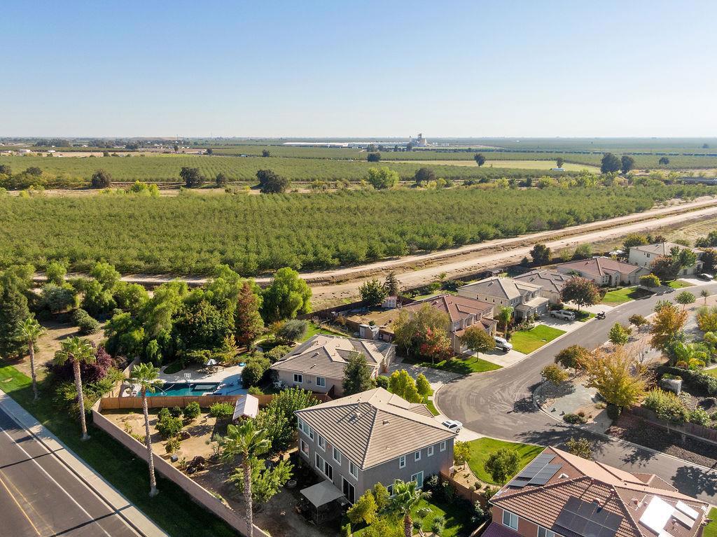 11447 Mirage Dr, Chowchilla, CA 93610