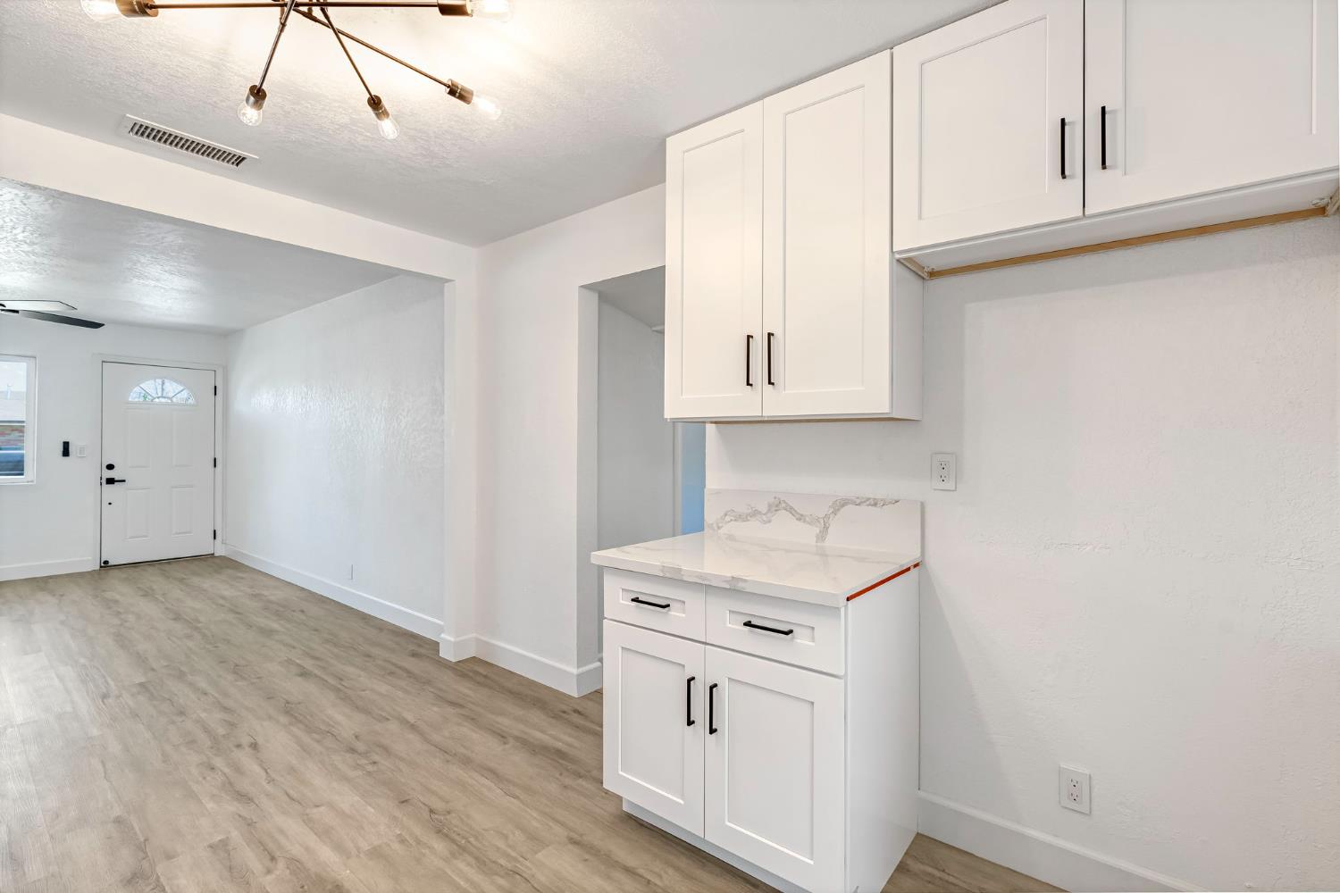 1317 Trinity Ave, Chowchilla, CA 93610