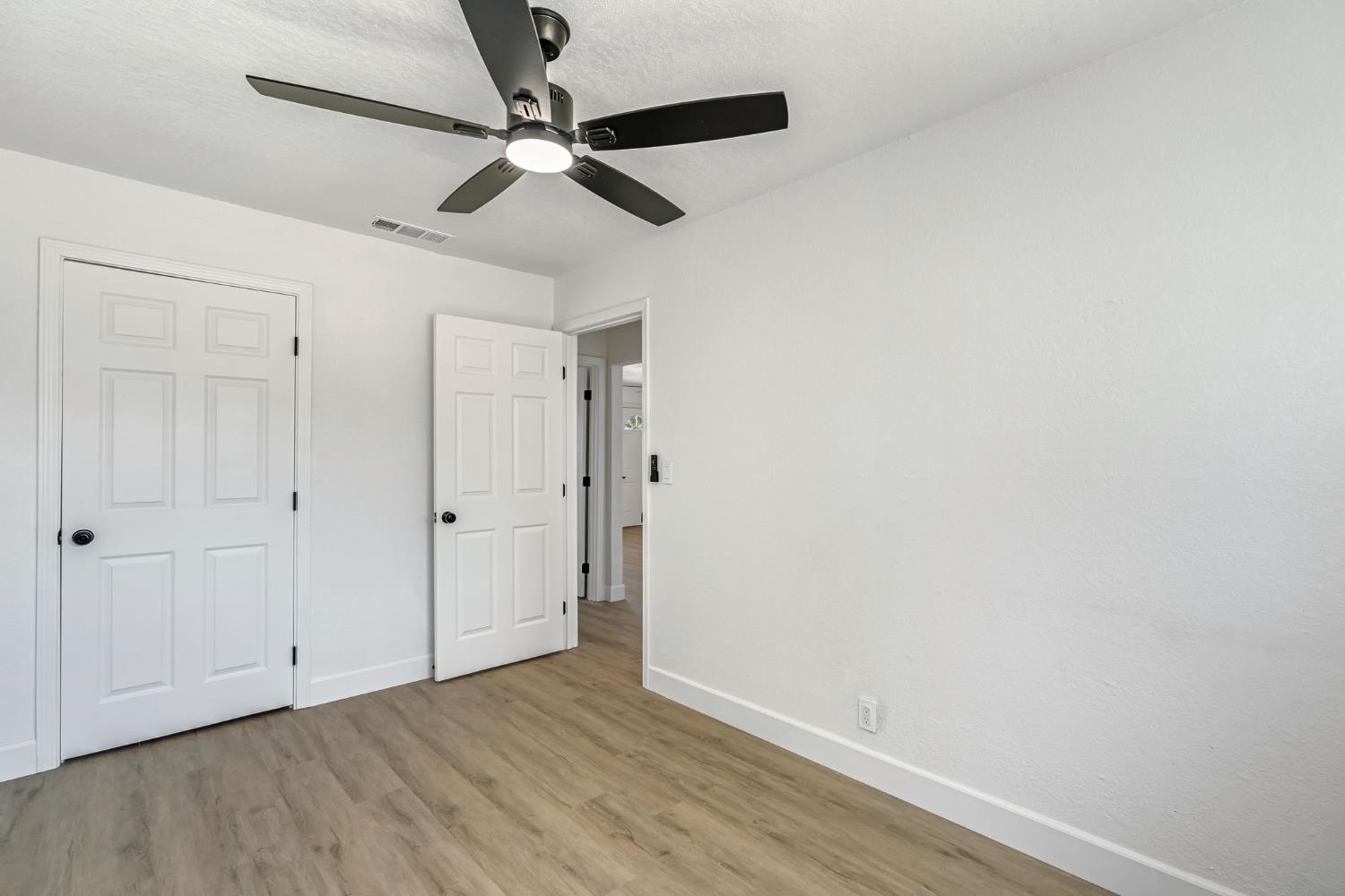 1317 Trinity Ave, Chowchilla, CA 93610