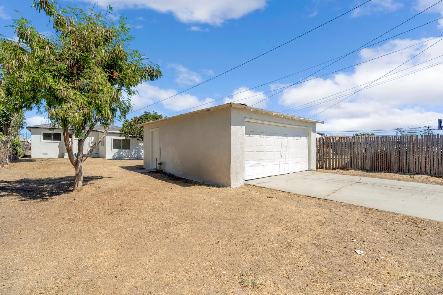 1317 Trinity Ave, Chowchilla, CA 93610
