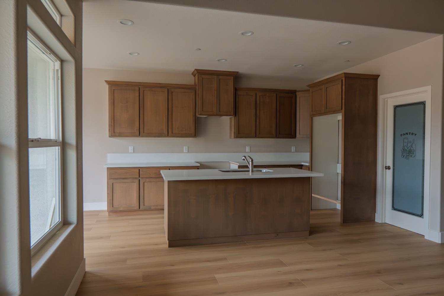 22441 Sinclair Dr, Chowchilla, CA 93610