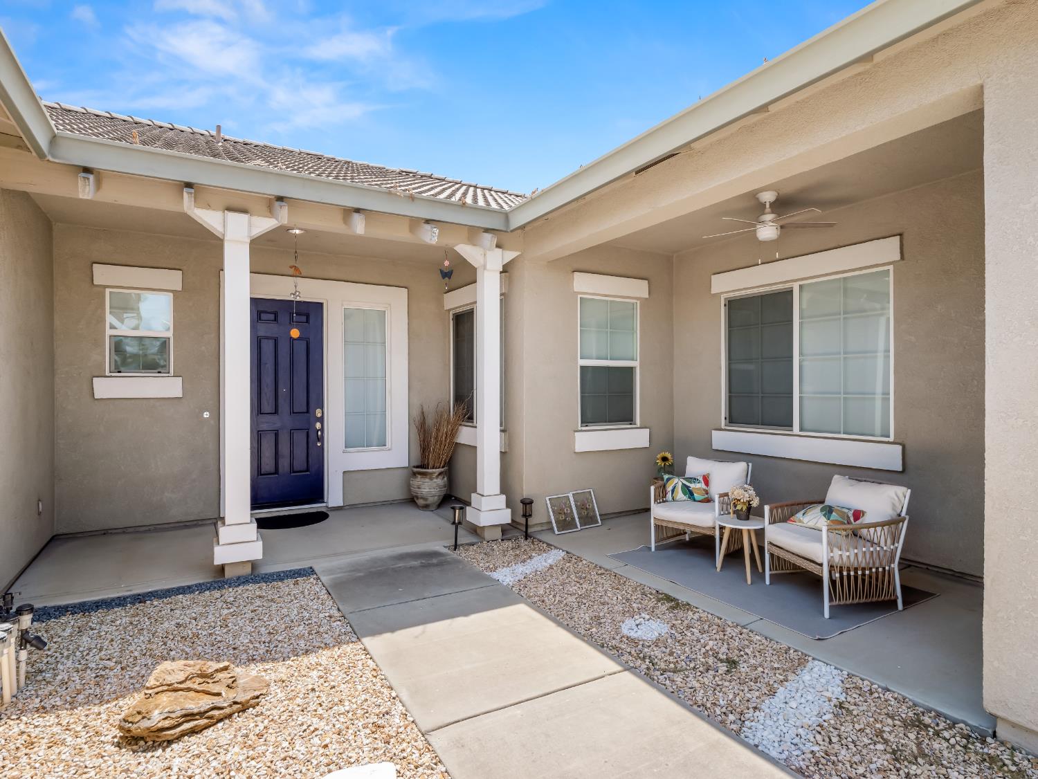 14335 Spyglass Cir, Chowchilla, CA 93610