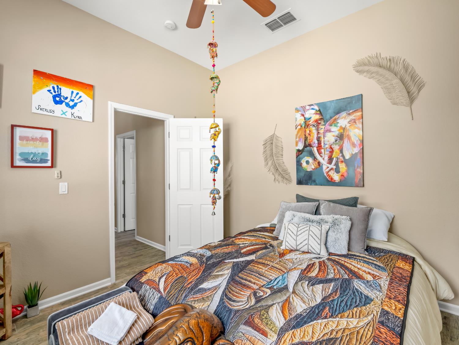 14335 Spyglass Cir, Chowchilla, CA 93610