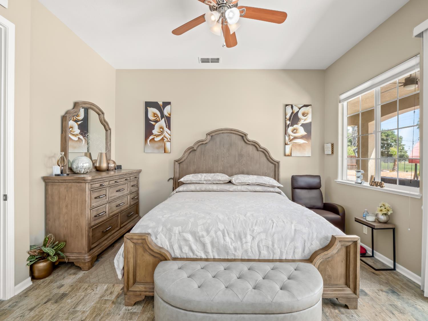 14335 Spyglass Cir, Chowchilla, CA 93610