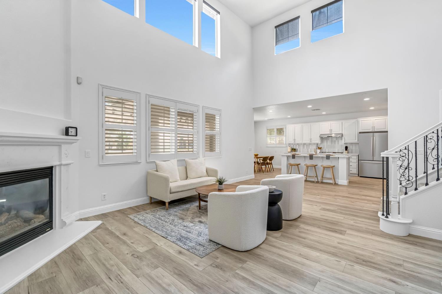 14705 Spanish Bay Way, Chowchilla, CA 93610