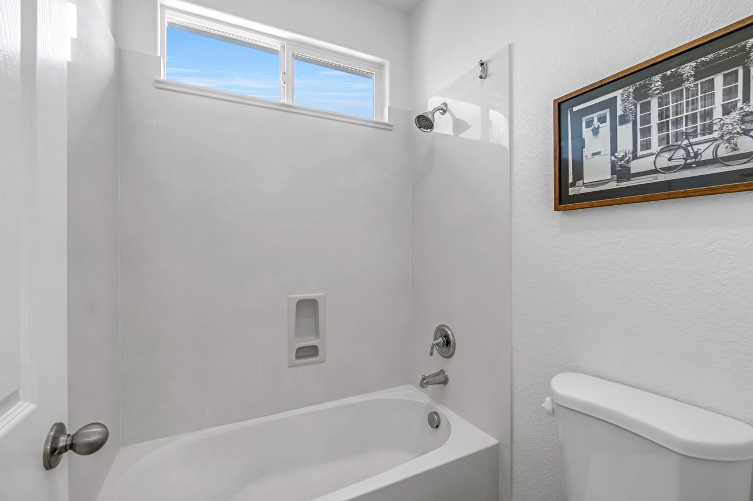 14705 Spanish Bay Way, Chowchilla, CA 93610