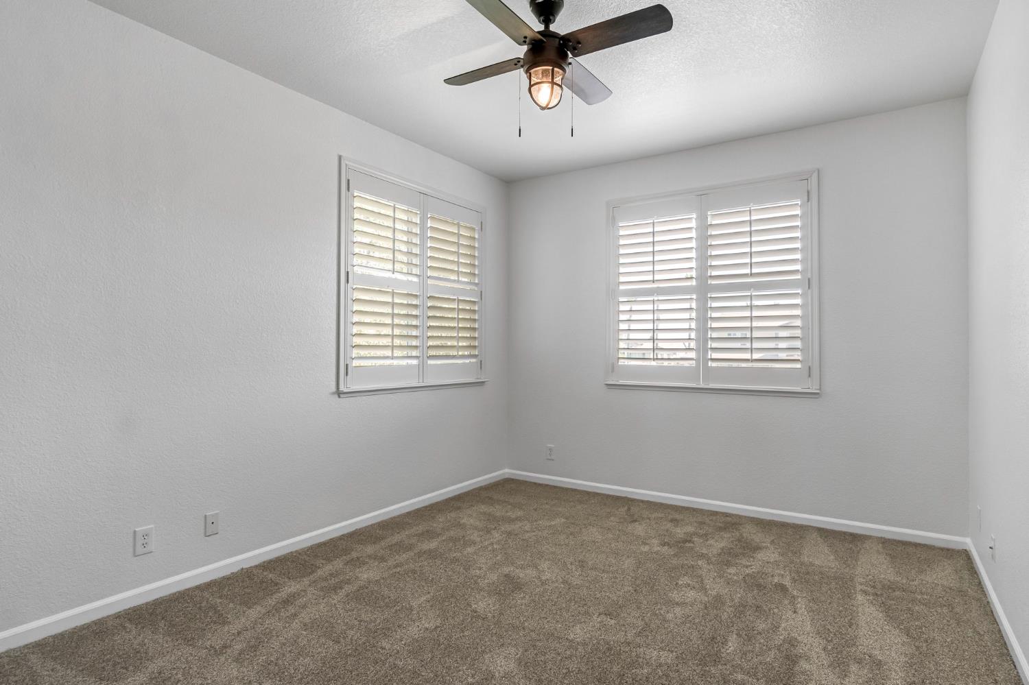 14705 Spanish Bay Way, Chowchilla, CA 93610