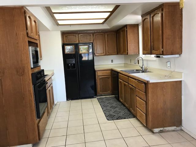 201 Monterey Ave, Chowchilla, CA 93610